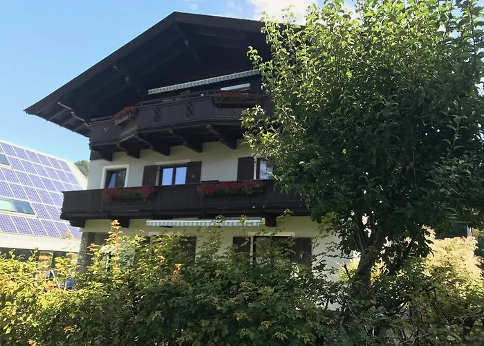 Haus Pankratz Apartman *